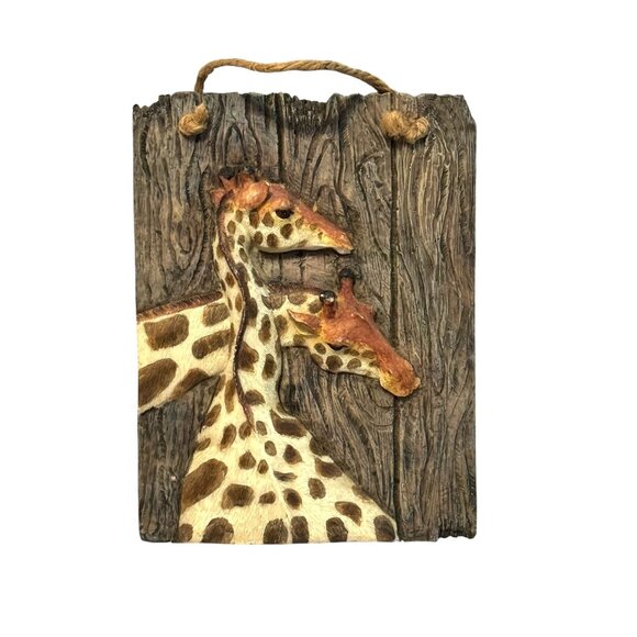 3-D Giraffe Wall Art Plaque With Rustic Wood Finish & Rope Hanger - Picture 1 of 6